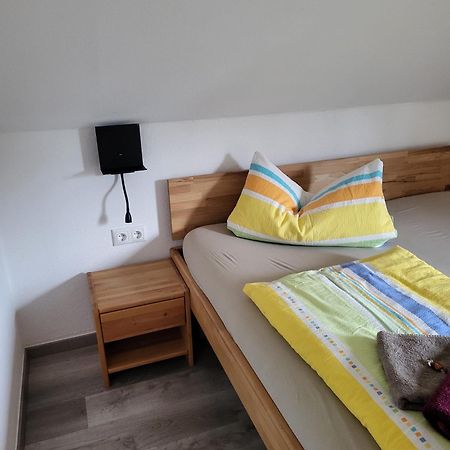 Hotel Haus Petra Stadtkyll Esterno foto