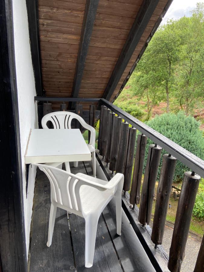 Hotel Haus Petra Stadtkyll Esterno foto